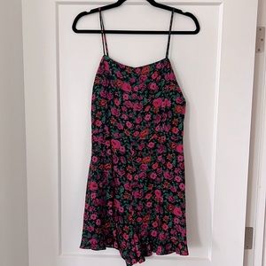 All in Favor Floral Romper M